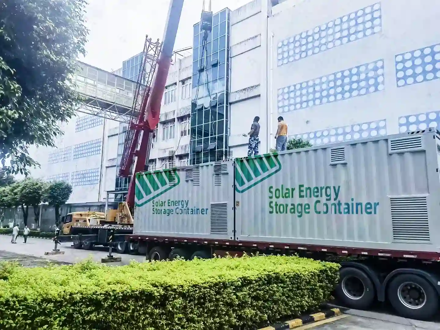 HT Site de livraison de conteneurs ESS de 5000 kWh